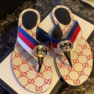 Gucci Thong Sandals